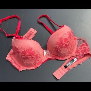 Adore Me Bra - Coral - 34B